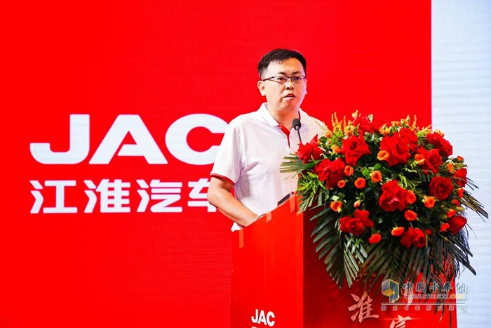 重型商用车营销公司牵引车销售公司总经理张俊威