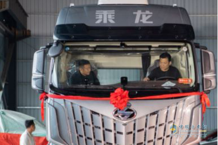 东风柳汽乘龙