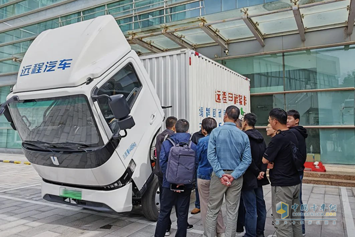 领创商用车新时代，星智H8M甲醇增程式轻卡亮相北京甲醇能源峰会！