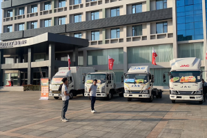 江淮1卡超级会员日：新能源轻卡正成为卡友创富的贴心伙伴！