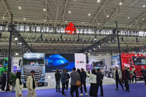 中国乘龙 用心成就，乘龙携重磅产品亮相中国国际商用车展