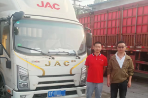 经营家族粮油公司 他增购8辆江淮1卡骏铃让生意再上一个台阶！