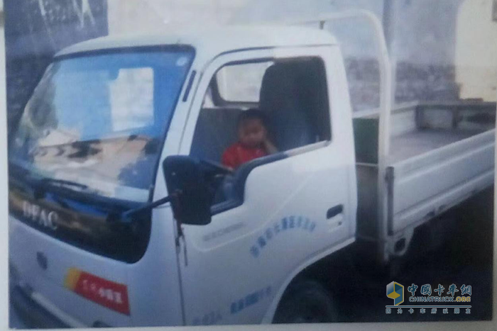不渝之选 五辆东风轻型车撑起致富生活