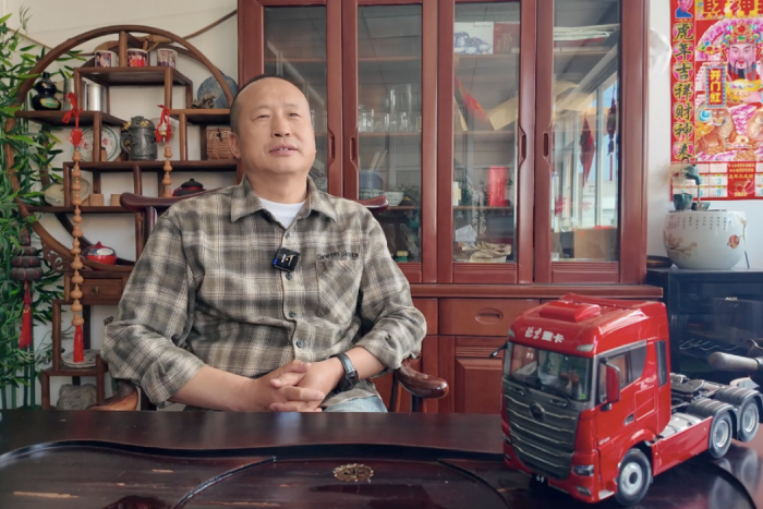 【发现信赖】单月行驶3.8万公里质量可靠媲美进口车 北京重卡圆了连川货运的全勤梦