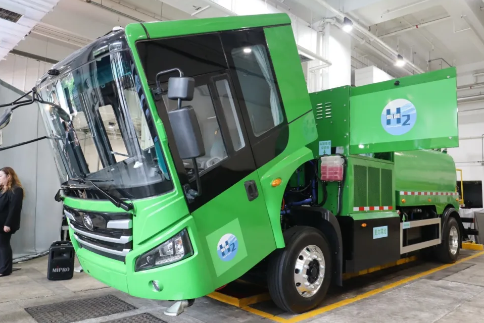 “氢”装上阵的香港 为何选择这款环卫车？