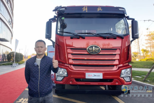 【发现信赖】装载量多拉10吨 解放JK6中型自卸车助力罗庆前纵横贵州运输