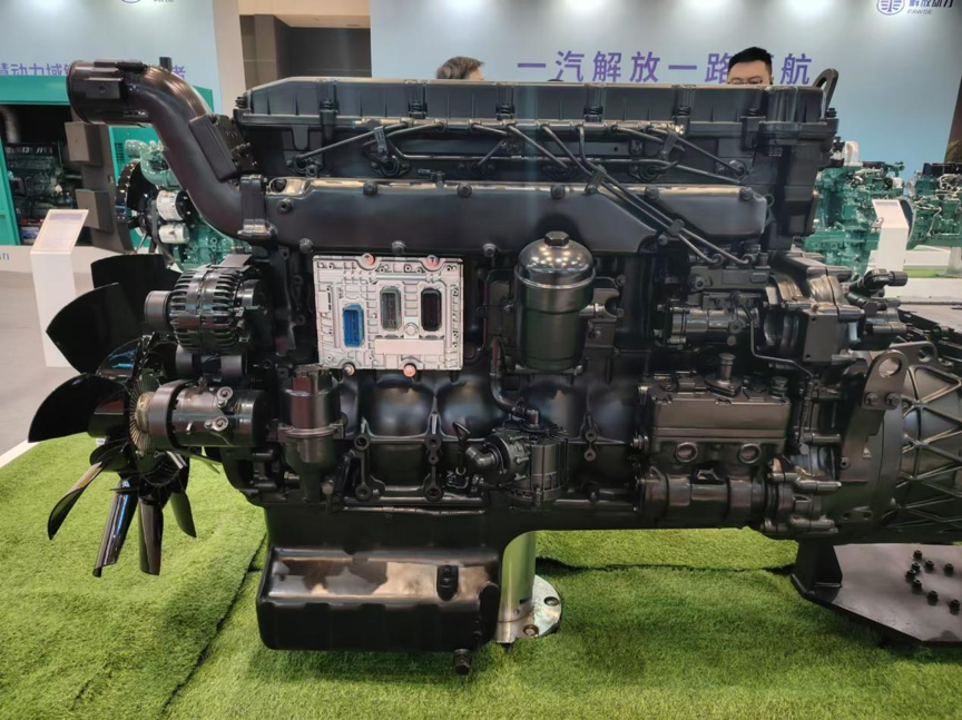 【发现信赖】山路征途 解放动力CA6DV1携手冯师傅开启货运新篇章