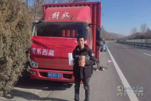 解放轻卡援灾区，感动服务获赞誉