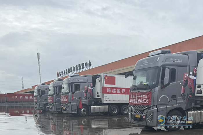 无惧千难万险，总能高效运输！为何欧曼重卡成为TIR运输用户信赖之选？