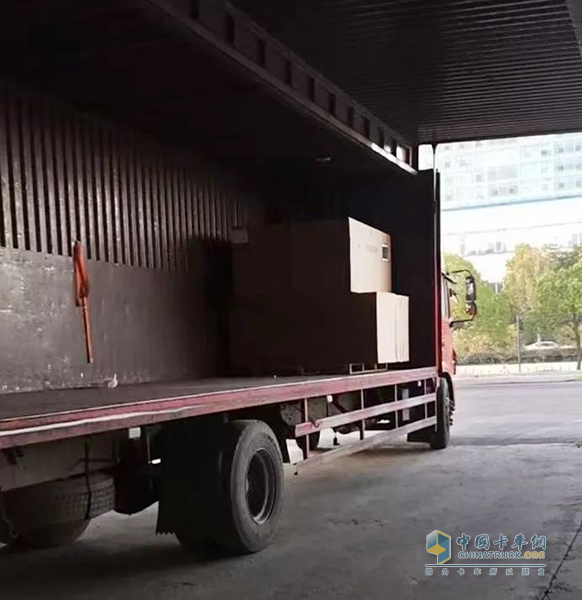 汽车配件运输28年 江淮格尔发让他从跟车变老板