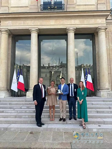 苇渡科技Windrose受法国总统马克龙邀请参加凡尔赛宫Choose France企业家峰会