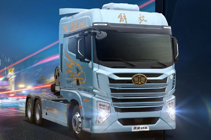 我是解放鹰途，一辆省到极致的卡车……