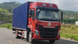 理想i8撞飞乘龙卡车  这符合常识吗？