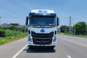 乘龙H5电动饲料车：打响“饲料新鲜保卫战”的智能先锋