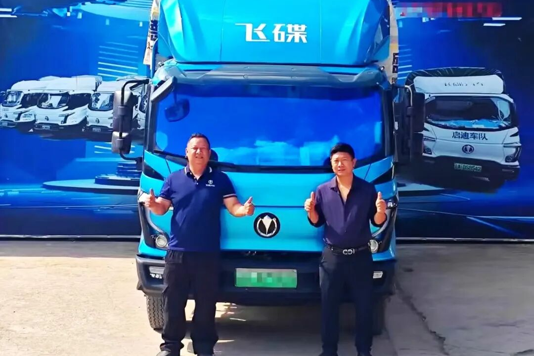 暴雨中稳如磐石！飞碟EW7硬核表现获卡友点赞