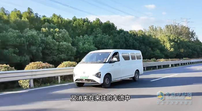 硬核陪伴，东风睿立达V8E为奋斗者创造更多可能