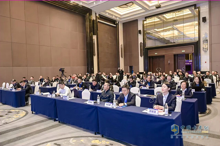 2025专用汽车产业发展论坛成功举办,聚力重塑共赢 引领产业价值升级