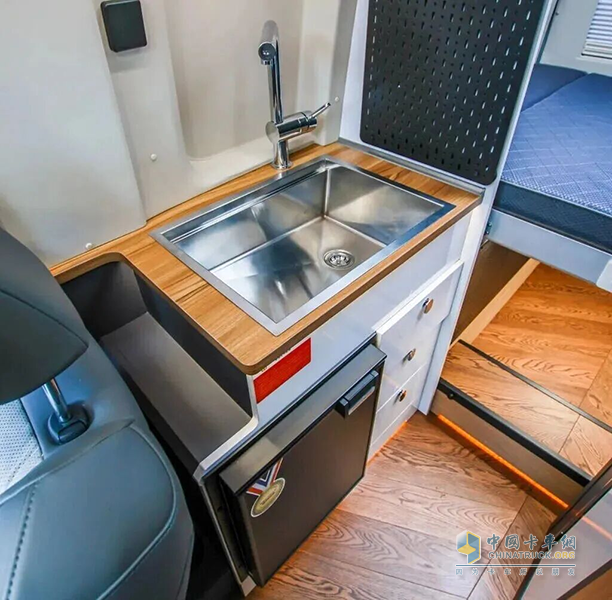 上海见！宇通房车亮相第 24 届上海国际房车展