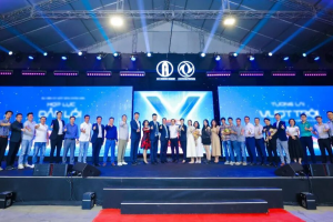 东风商用车：“国际化跃迁”再落一子！DONGFENG X9越南上市