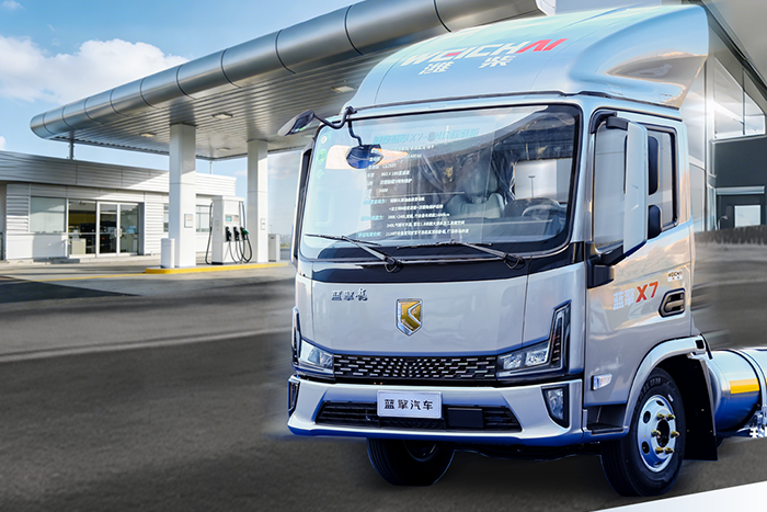 潍柴蓝擎X7-LNG以场景实力，赋能每一趟长途货运！