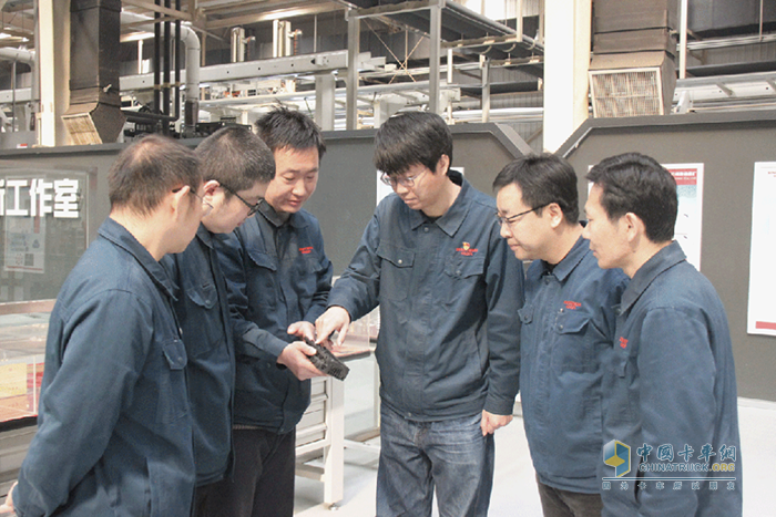 中国重汽济南专用车聚力攻坚提效率 协同攻坚“闯新关”