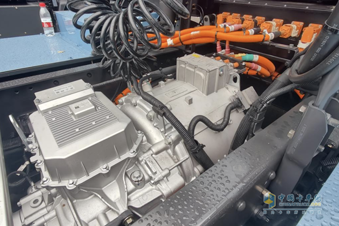 乘龙翼威5：一款让人心动的“梦中情车”