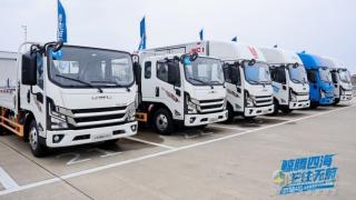 江铃双雄拉动70吨巨物 蓝鲸/E路达Max震撼上市