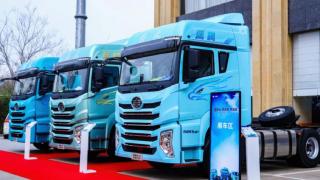 解放鹰阵完成集结 六边形全能战士鹰腾上市发布