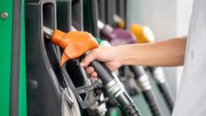 新一轮油价调控落地 油价下调尚需时日