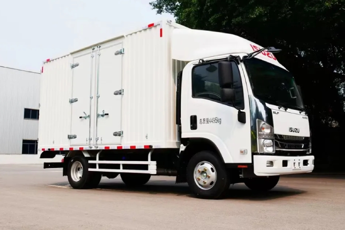 9万多买五十铃厢货 庆铃五十铃新KV100限时钜惠！