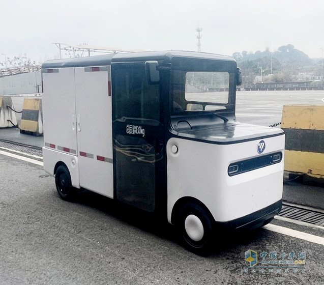 在最新一批工信部公告中，记者发现了来自福田汽车的一辆“萌宠”型燃料电池厢式运输车。