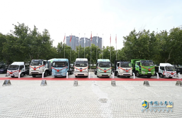 8月货车进口：同比降环比增，轻卡领跑中卡领涨、柴油最多