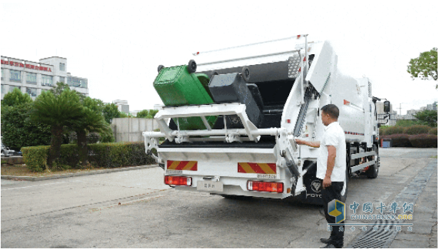 福田普罗科氢燃料压缩车360度解析