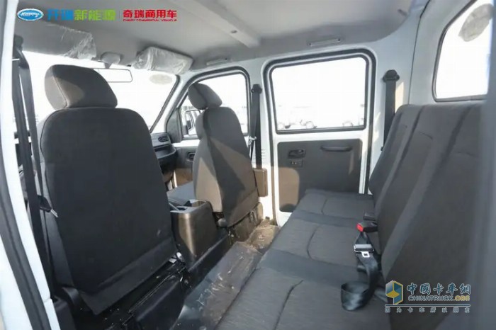 一公里电耗5分钱！开瑞小卡双排王，工作娱乐双向兼顾