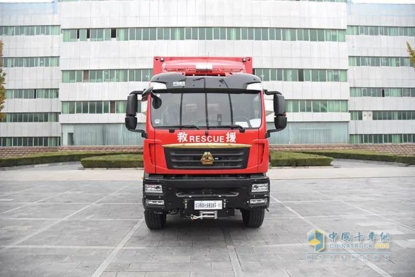 高机动 多功能：森源鸿马物资方舱运输车