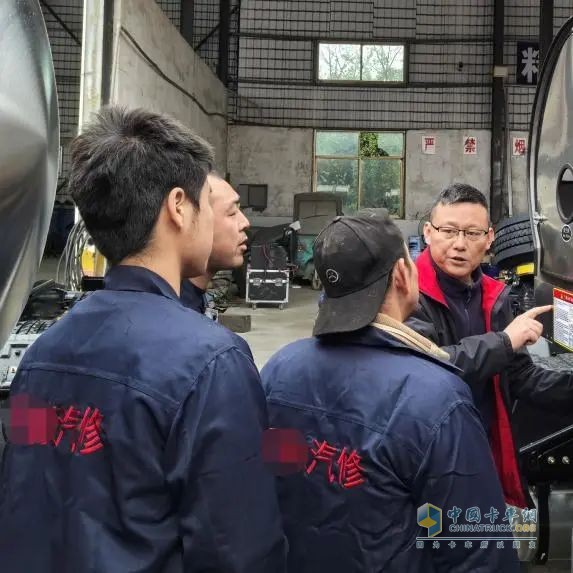 绿色钢企理想选择 龙擎动力再交50台