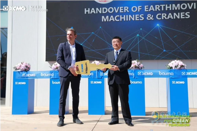 在欧洲、为欧洲！徐工集团携“中国方案”闪耀德国宝马展Bauma 2025