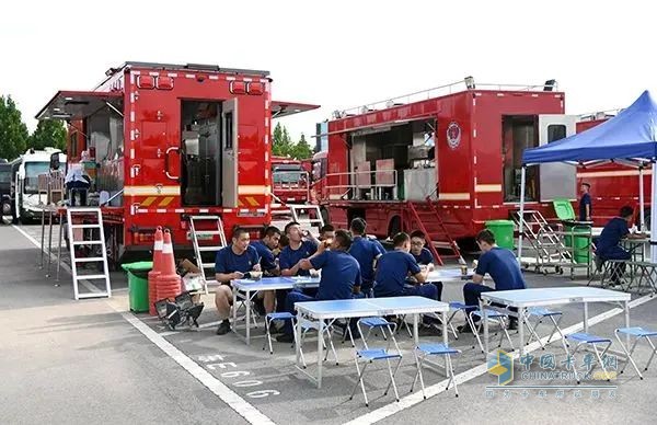 森源鸿马多功能饮食保障车：应急救援中的 “移动厨房”