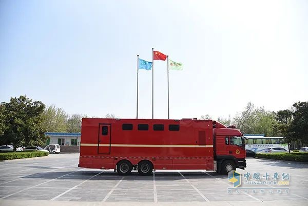 森源鸿马淋浴车功能更强大 保障更无忧