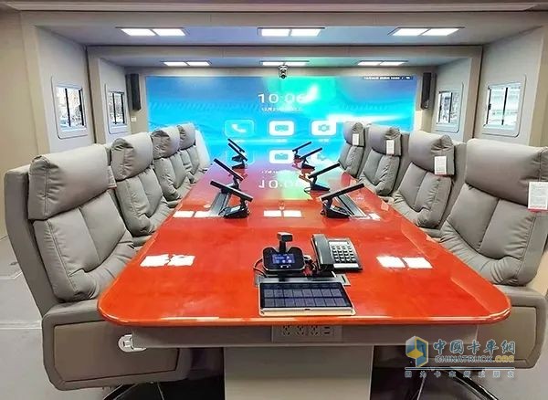 森源鸿马双拓展通信指挥车即将闪耀警博会 助力警务高效升级