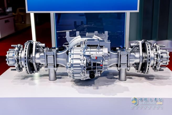 广汽领程闪耀2025上海车展：以智慧生态重塑新能源商用车未来