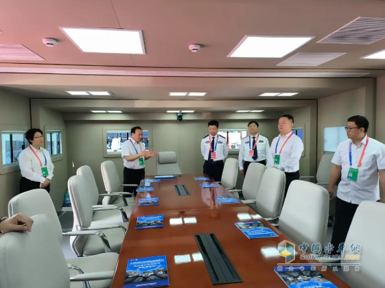 森源鸿马闪耀第十二届警用装备博览会：诠释“移动通信指挥车平台智能制造者”实力