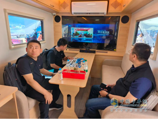 森源鸿马闪耀第十二届警用装备博览会：诠释“移动通信指挥车平台智能制造者”实力
