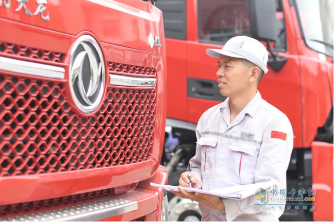 东风商用车：从“小技工”到“大明星”，吴文平的“逆袭之路”