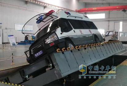 森源鸿马智能化提高警用车辆“战斗力”