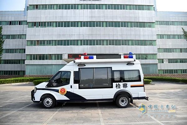 森源鸿马检察宣传车发往内蒙古 赋能边疆法治宣传新征程