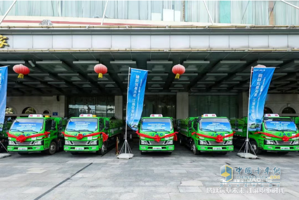 骏铃新能源工程车频频交车，开启绿色城建新未来