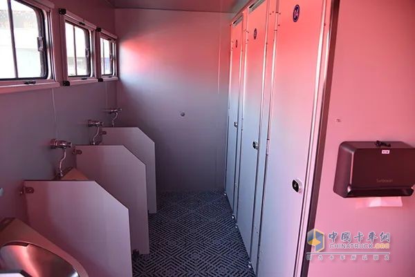 森源鸿马卫生间车：应急保障的移动 “贴心站”