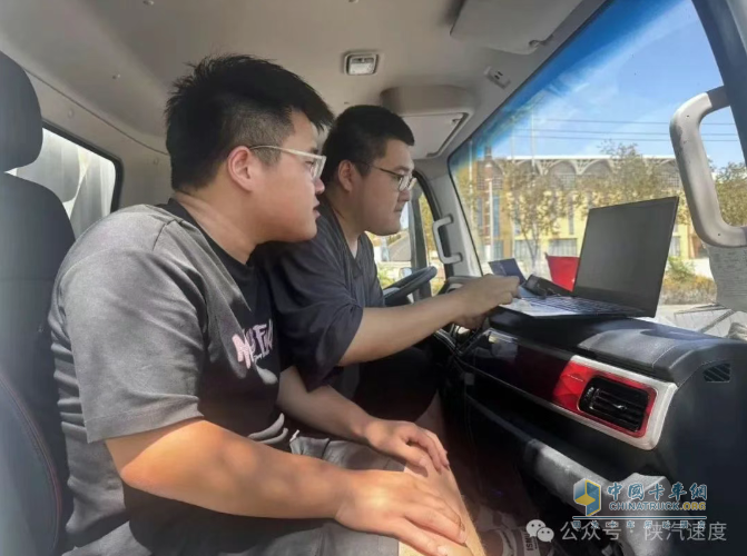 吐鲁番高温“试金”：陕汽技术实力铸就卓越品质