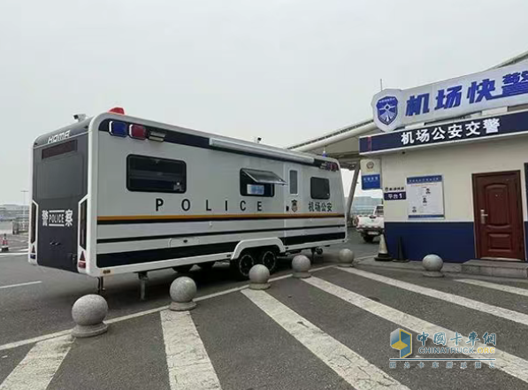 九三阅兵安保“移动堡垒”！森源鸿马移动警务室站岗执勤守护平安